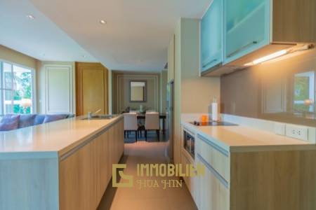 Amari Condo: Luxuriöse 2 Schlafzimmer-Eigentumswohnung im Premium-Hotelkomplex