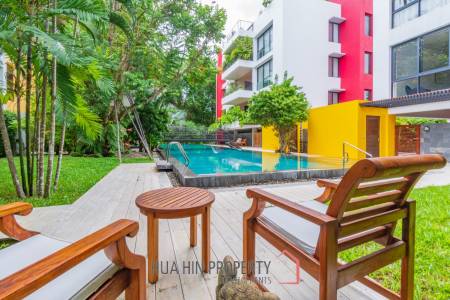 Beautiful 2 Bedroom Condo Near The Beach