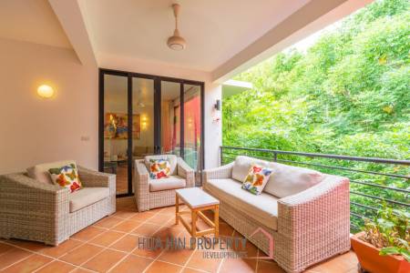 Beautiful 2 Bedroom Condo Near The Beach
