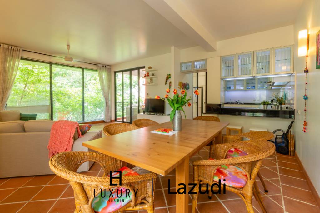 Beautiful 2 Bedroom Condo Near The Beach