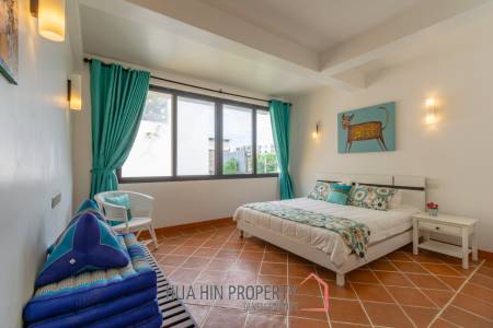Beautiful 2 Bedroom Condo Near The Beach