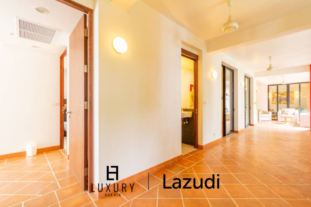 Beautiful 2 Bedroom Condo Near The Beach