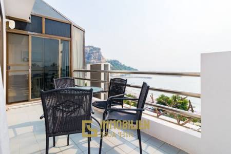Blue Wave Condominium: 2 Schlafzimmer-Eigentumswohnung mit Meer- und Bergblick