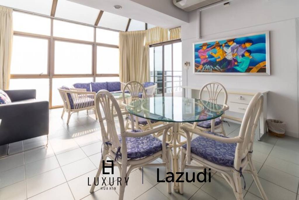 2 Bedroom condo with Sea and Mountain views