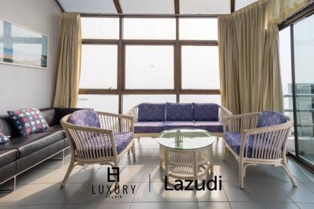 2 Bedroom condo with Sea and Mountain views