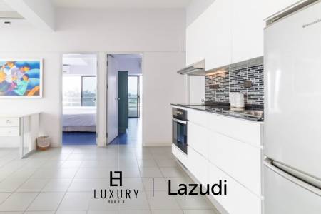 2 Bedroom condo with Sea and Mountain views