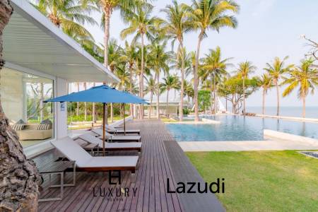 Luxury 2 Bedroom Beach Front Condo