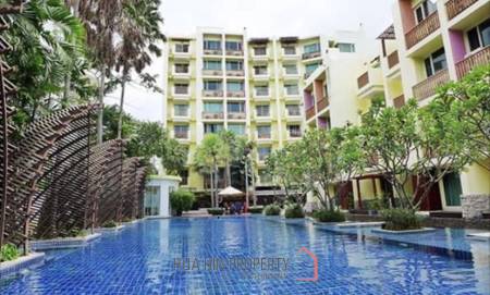 Top Floor 2 Bedroom Condo In Prime Location