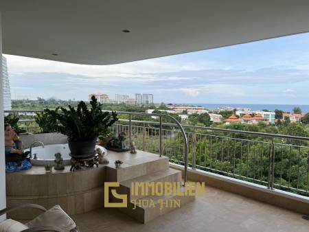 Luxury 3 Bedroom Condo With Stunning Sea Views