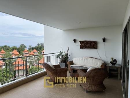 Luxury 3 Bedroom Condo With Stunning Sea Views