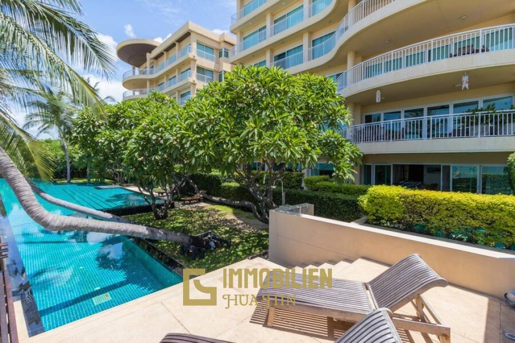 Luxury 3 Bedroom Beachfront Condo