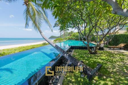 Luxury 3 Bedroom Beachfront Condo