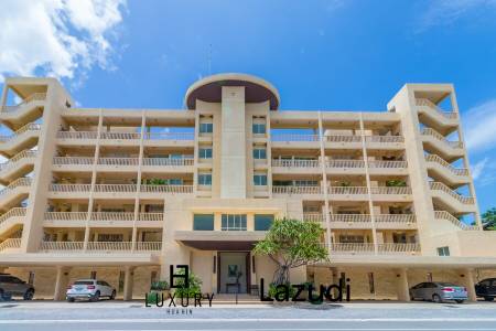 Luxury 3 Bedroom Beachfront Condo