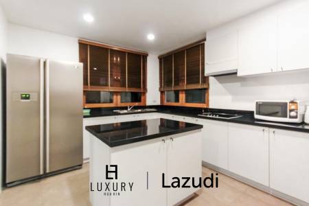 Beautiful 3 Bed Sea View Pool Villa at Pranalux - Paknampran