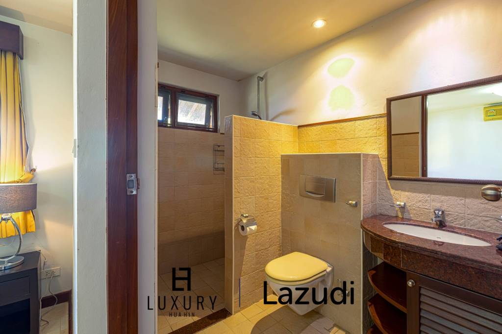 2,400 Kvm 5 Seng Hus for Salg