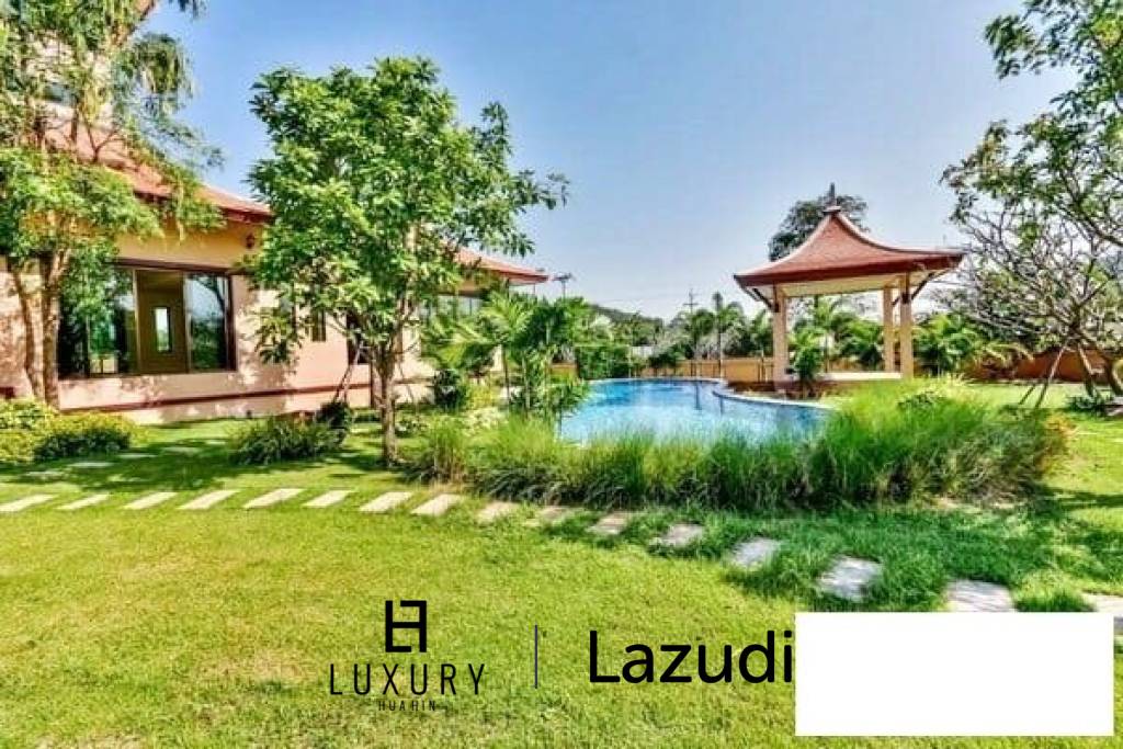 High Quality Bali Style 3 Bed Pool Villa with Panoramic Mountain Views