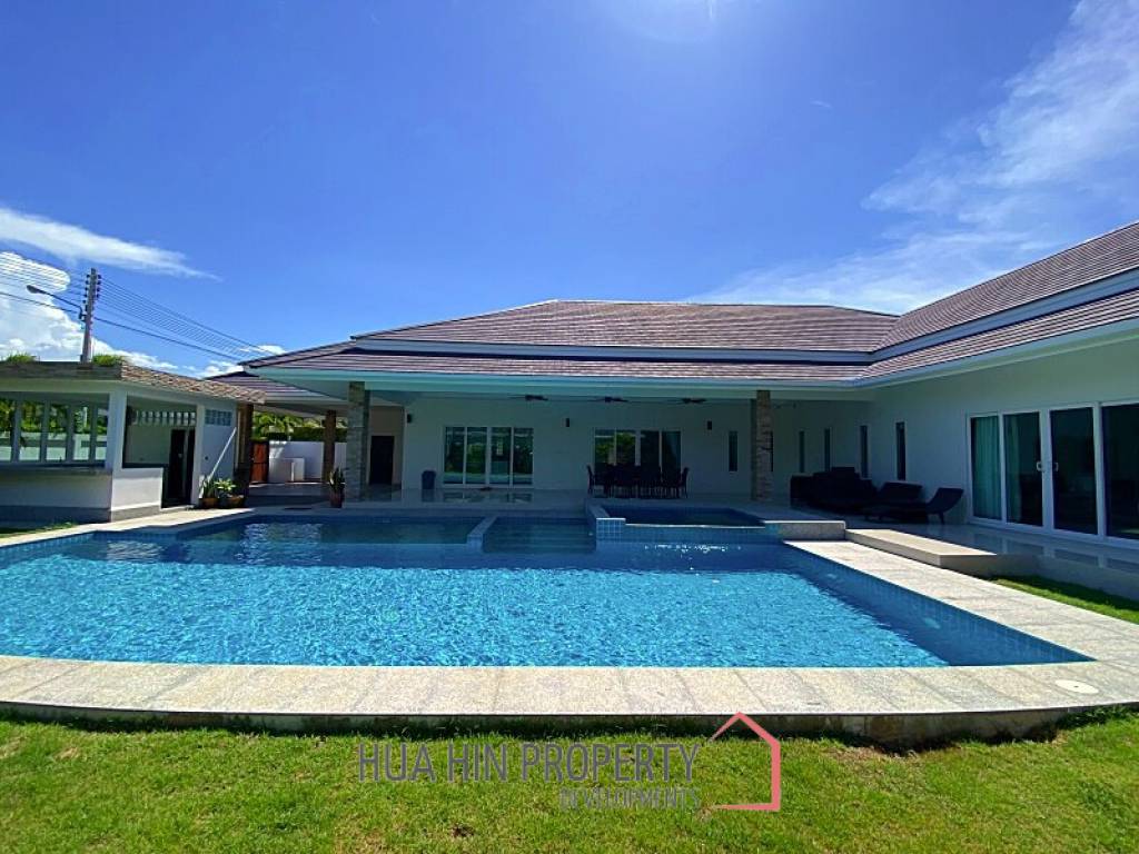 Very Well Presented 4 Bed Pool Villa