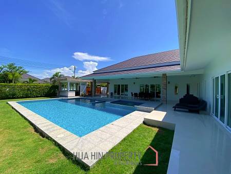 Very Well Presented 4 Bed Pool Villa