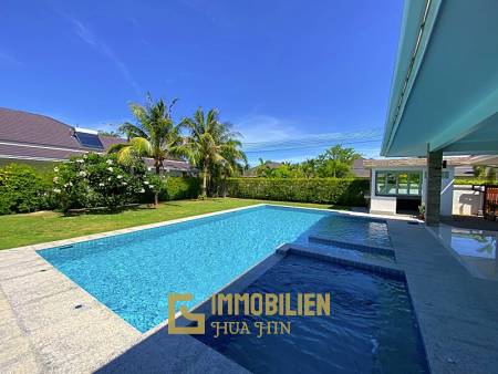 Very Well Presented 4 Bed Pool Villa