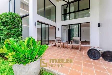3 Schlafzimmer Villa in Khao Takiab