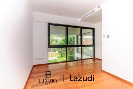 3 Bed Villa in Khao Takiab