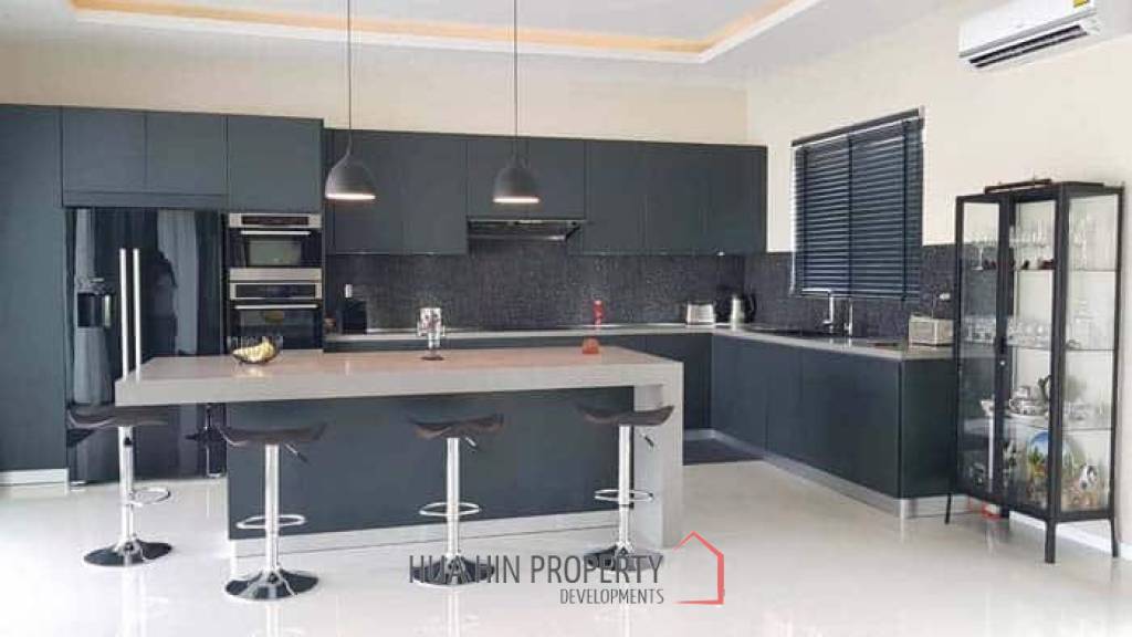 5 Bed, Luxury Villa at The Clouds (Resale)