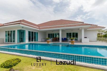 RM WATERSIDE: Luxury 5 Bed Pool Villa with Amazing Views