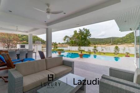 RM WATERSIDE: Luxury 5 Bed Pool Villa with Amazing Views