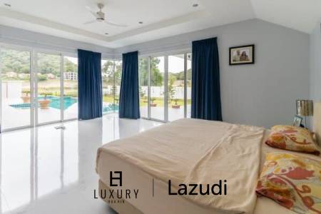 RM WATERSIDE: Luxury 5 Bed Pool Villa with Amazing Views