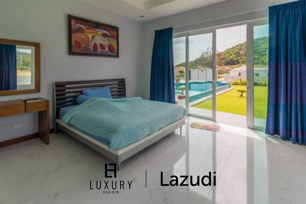 RM WATERSIDE: Luxury 5 Bed Pool Villa with Amazing Views