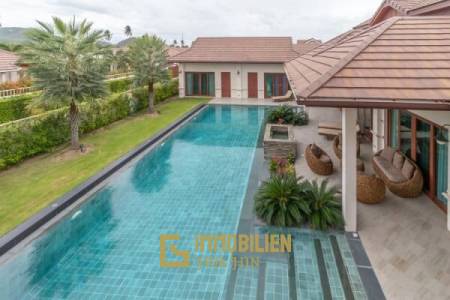 HILLSIDE HAMLET 5: Hervorstechende 3 Schlafzimmer Pool Villa im Thai-Bali-Stil