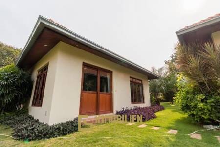 White Lotus 2 : Bali Style Pool Villa On Spacious Plot