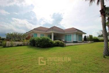 Luxury 4 Bed Pool Villa