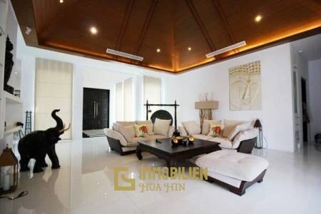 Luxury 4 Bed Pool Villa