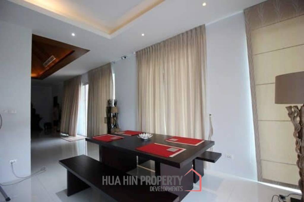 Luxury 4 Bed Pool Villa
