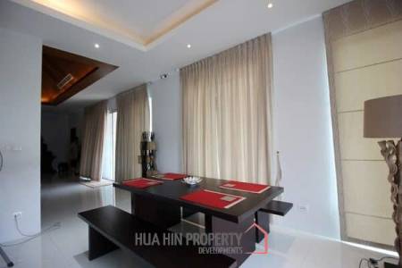 Luxury 4 Bed Pool Villa