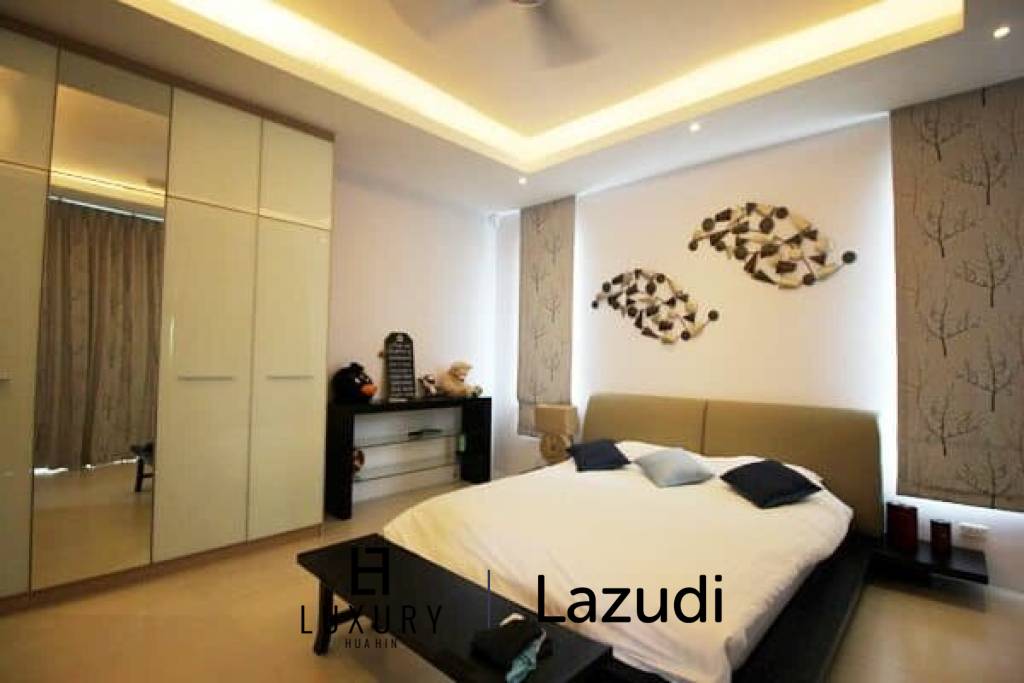 Luxury 4 Bed Pool Villa