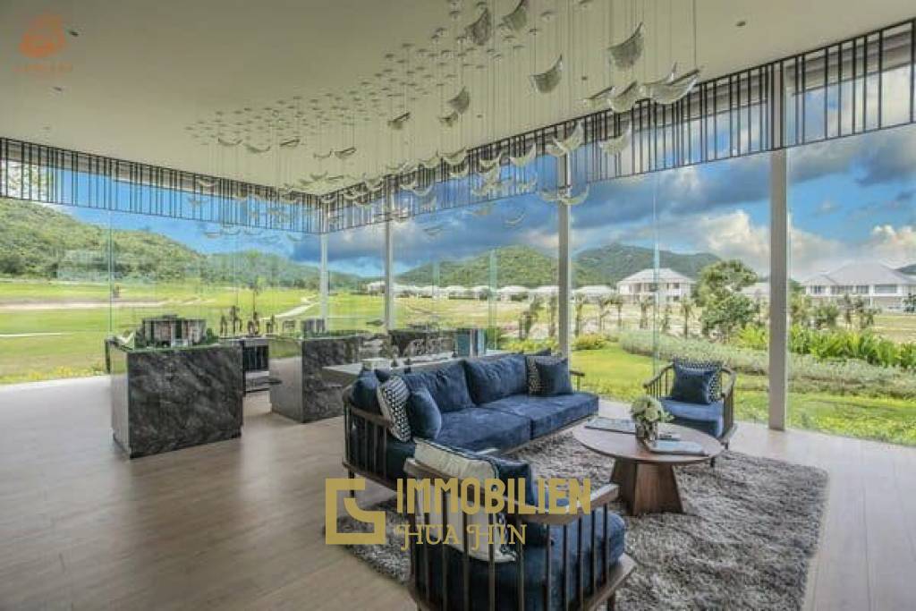 2 Schlafzimmer Luxusvilla - exklusives Wohnen am Golfplatz