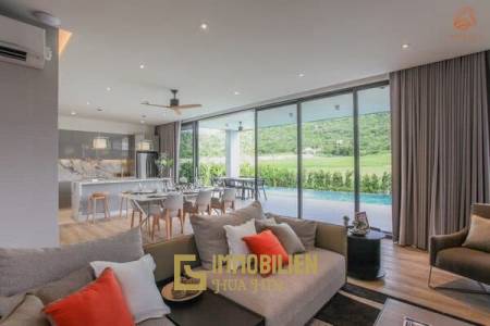 2 Schlafzimmer Luxusvilla - exklusives Wohnen am Golfplatz
