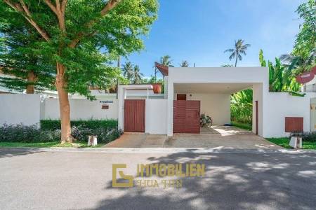 PRAN A LUX : LUXURY 3 BED POOL VILLA JUST FEW STEP TO BEACH