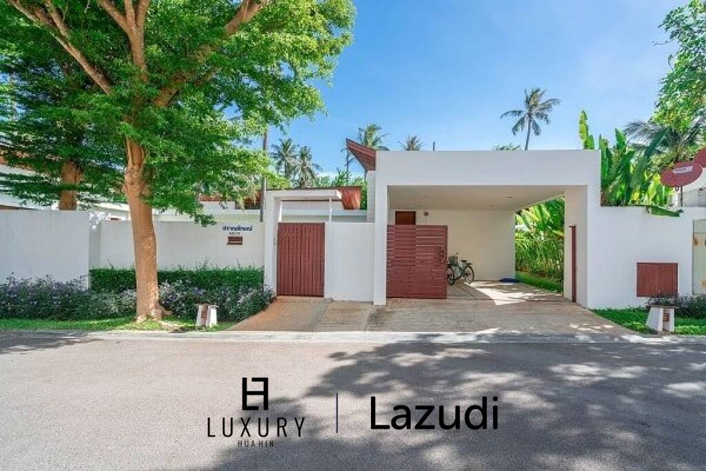 PRAN A LUX : LUXURY 3 BED POOL VILLA JUST FEW STEP TO BEACH