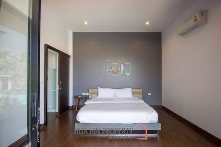 3 Bed Pool Villa only 3-4 minutes from Blu Port and the Beach