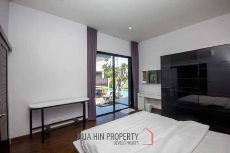 3 Bed Pool Villa only 3-4 minutes from Blu Port and the Beach