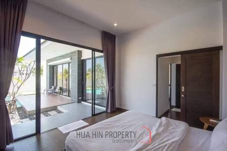 3 Bed Pool Villa only 3-4 minutes from Blu Port and the Beach