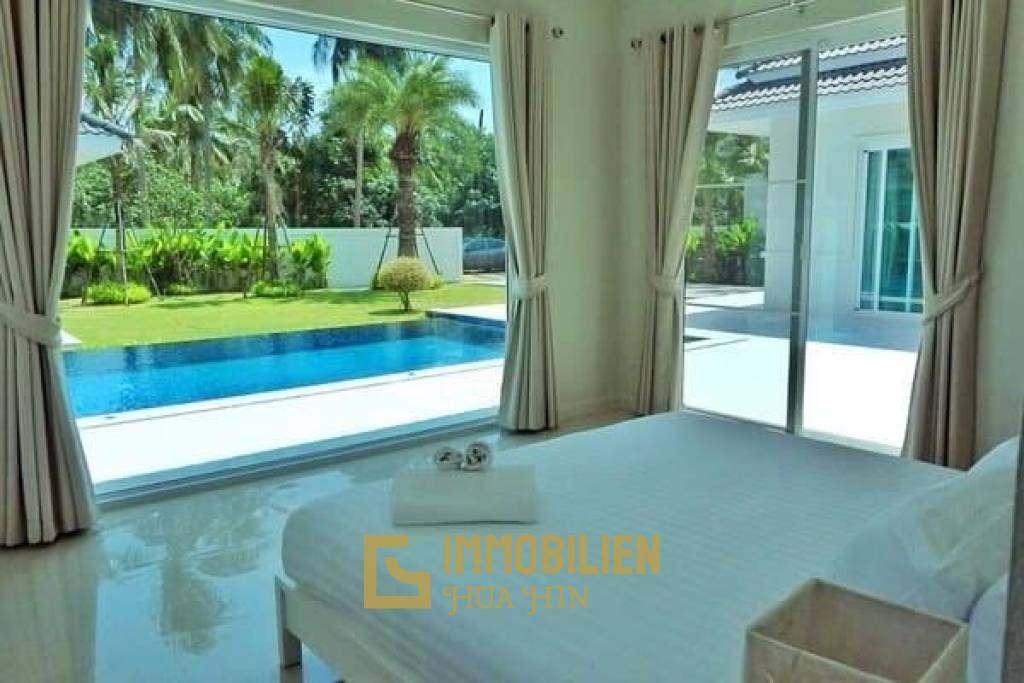 WHITE BEACH VILLAS : Jasmin Villa A