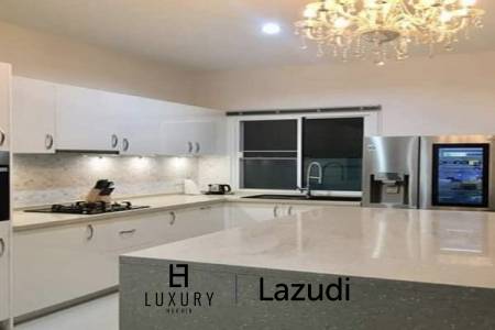 3 Bed Pool Villa near the Beach