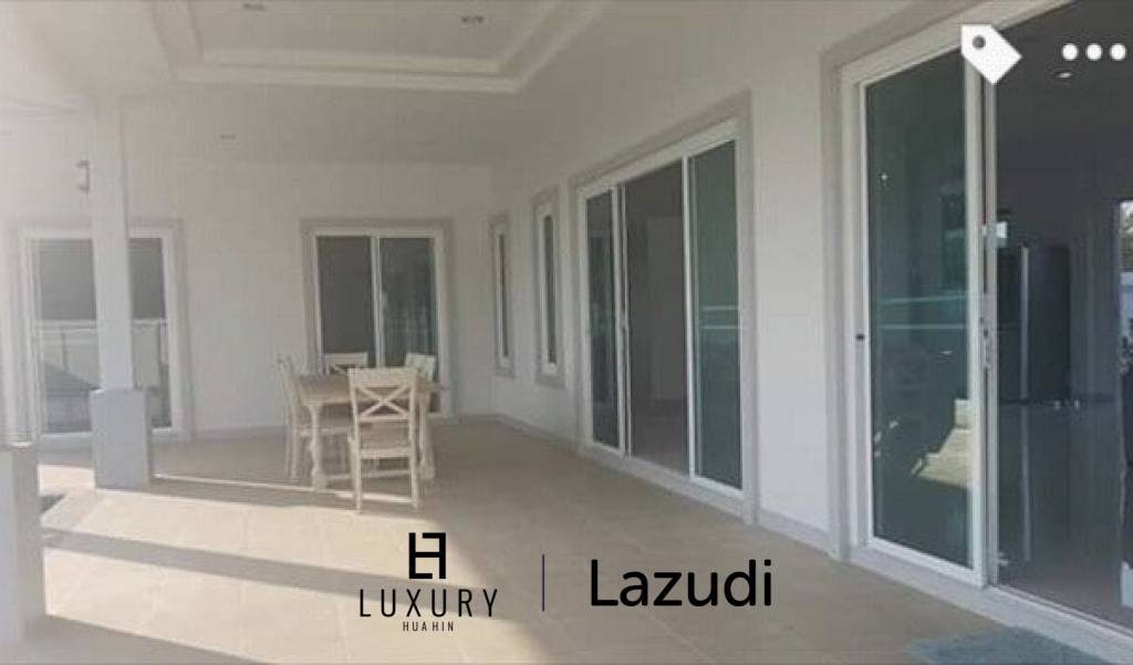 3 Bed Pool Villa near the Beach