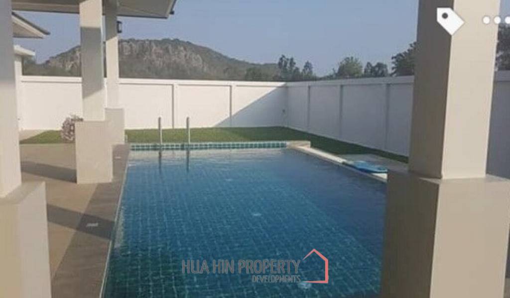 3 Bed Pool Villa near the Beach