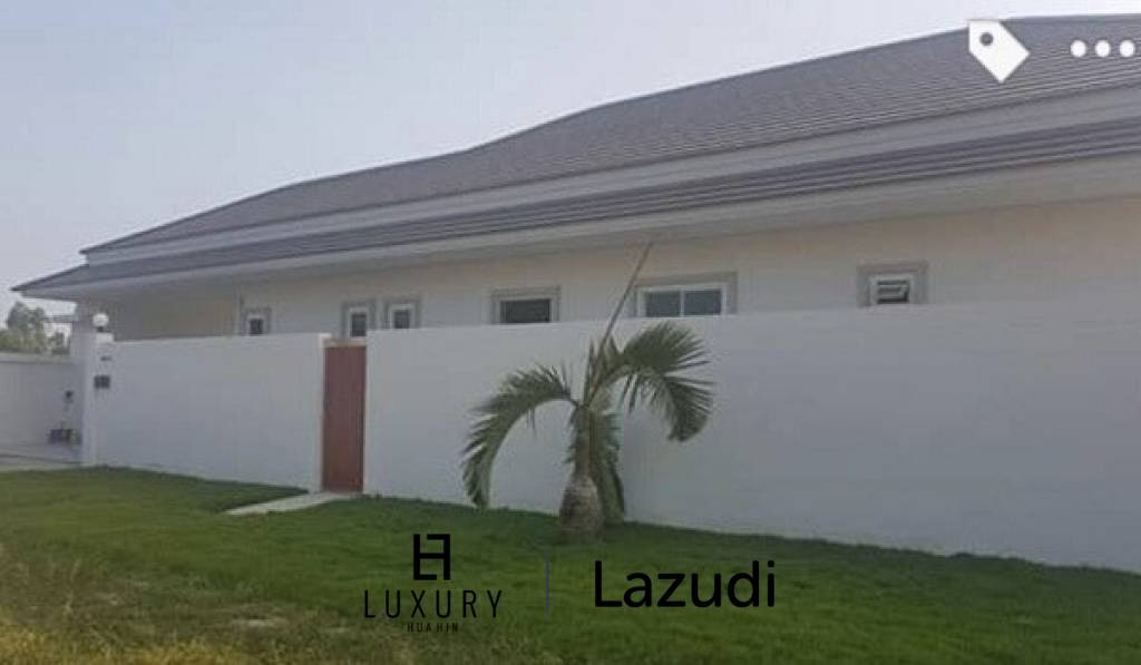 3 Bed Pool Villa near the Beach