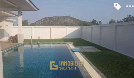 3 Schlafzimmer Pool Villa in der Nähe des Strandes